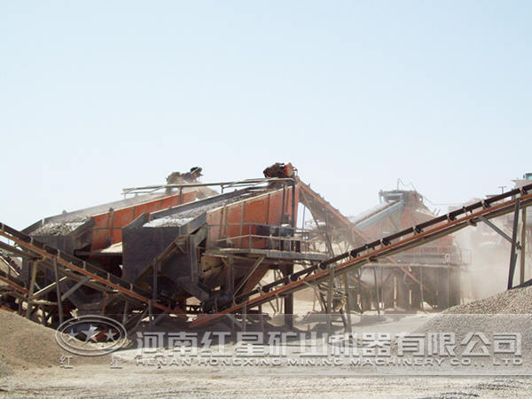 制砂生產(chǎn)線(xiàn)現(xiàn)場(chǎng)