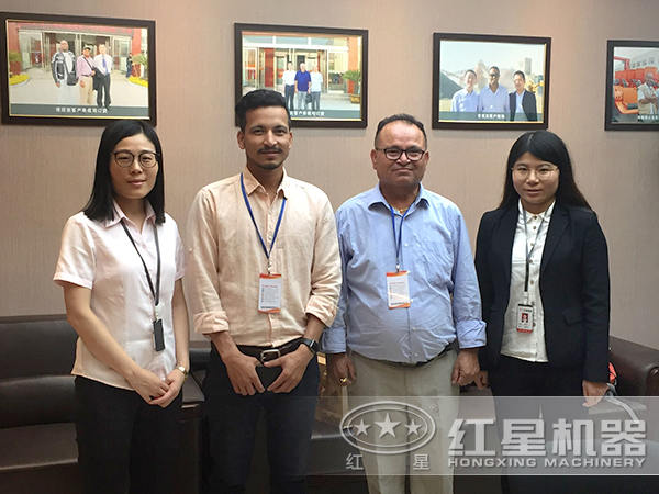 來廠咨詢、訂購設(shè)備的客戶