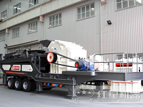 小型可移動碎石機(jī)