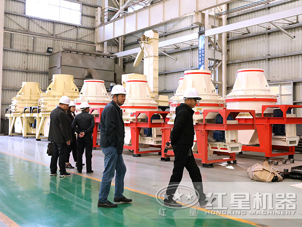 制砂機生產(chǎn)車間