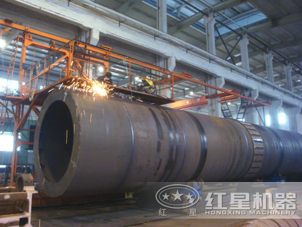 紅星烘干機(jī)設(shè)備生產(chǎn)車(chē)間