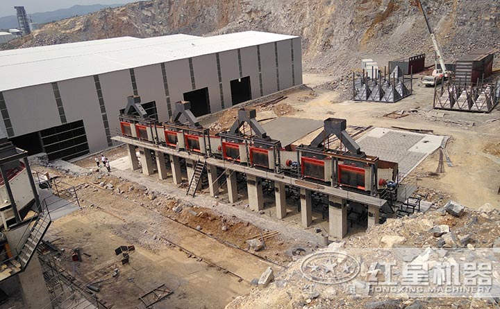 大型生產(chǎn)現(xiàn)場安裝、調(diào)試現(xiàn)場