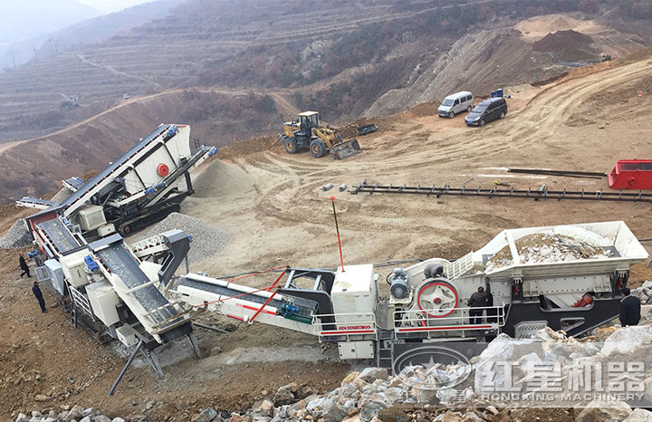 多臺聯(lián)機(jī)作業(yè)現(xiàn)場