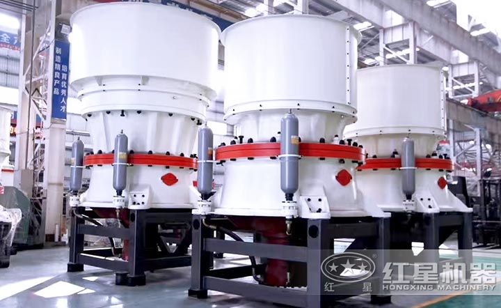 圓錐式破碎機更適合產(chǎn)量需求大的客戶作為中細(xì)碎設(shè)備