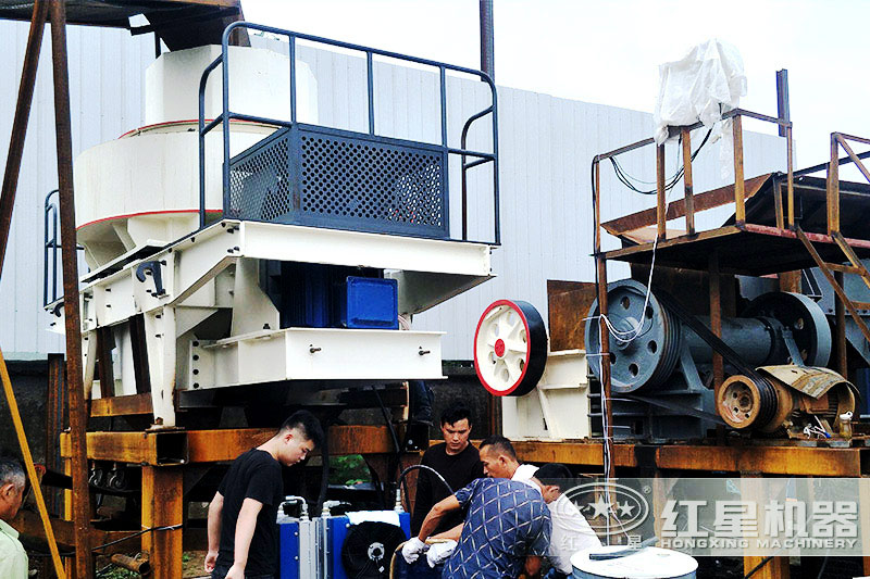 河卵石磨砂機設備客戶現(xiàn)場